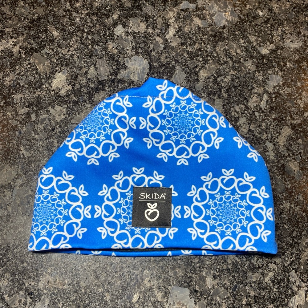 Skida Blue Floral Fleece Lined Alpine Beanie Adult M/L Ski Outdoors Ski Snow